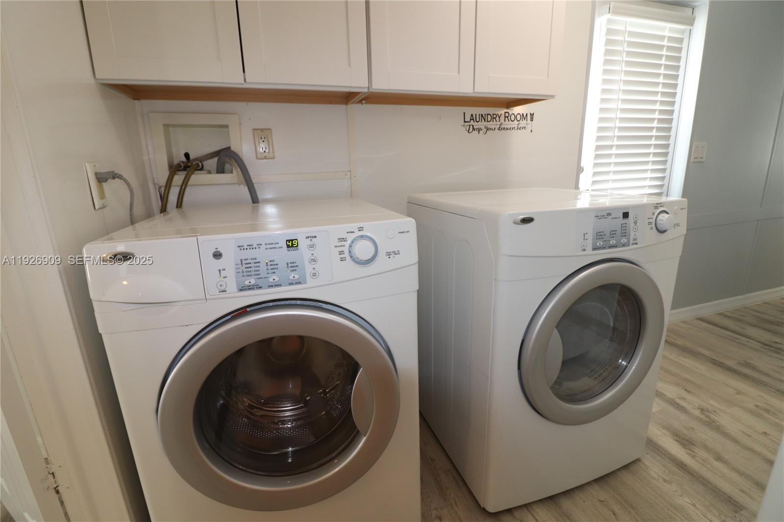 WEST WINDS - Residential