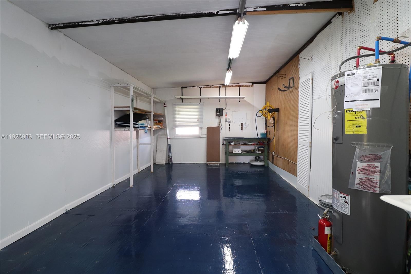 WEST WINDS - Residential