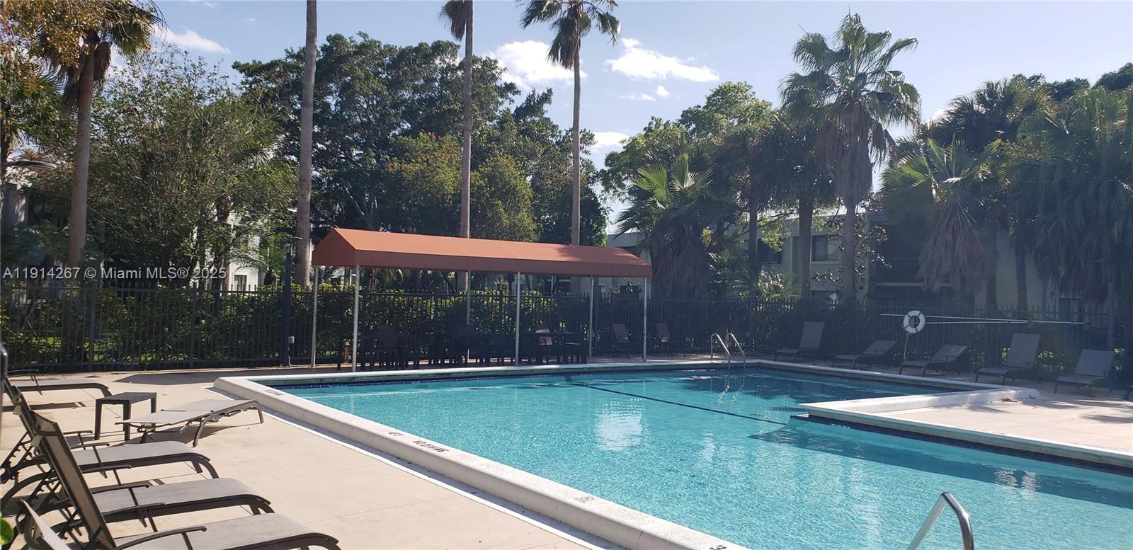 GARDENS AT BONAVENTURE 14 - Residential Lease