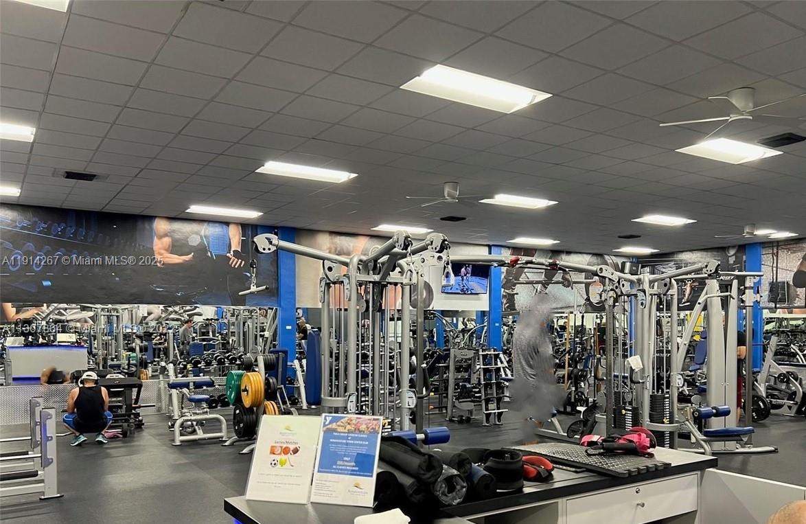 GARDENS AT BONAVENTURE 14 - Residential Lease