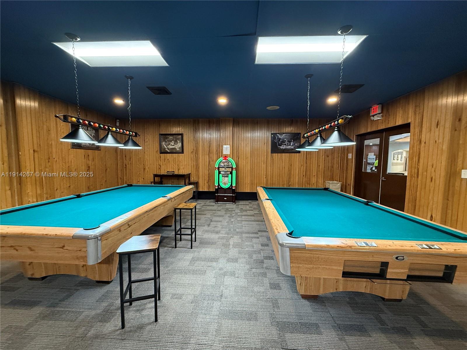 GARDENS AT BONAVENTURE 14 - Residential Lease