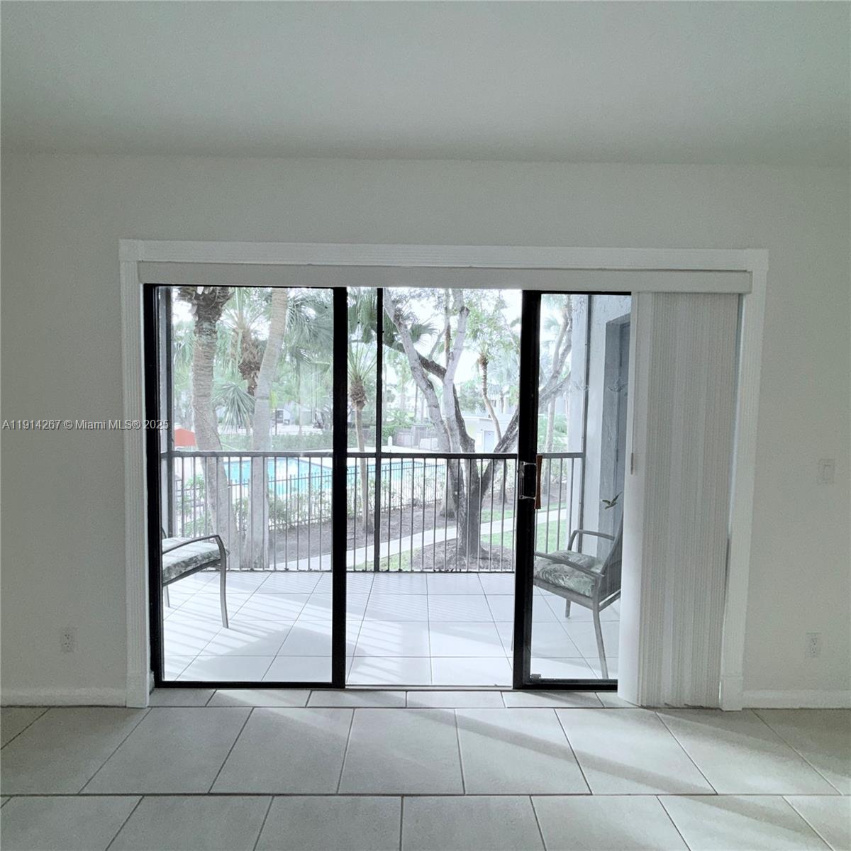 GARDENS AT BONAVENTURE 14 - Residential Lease