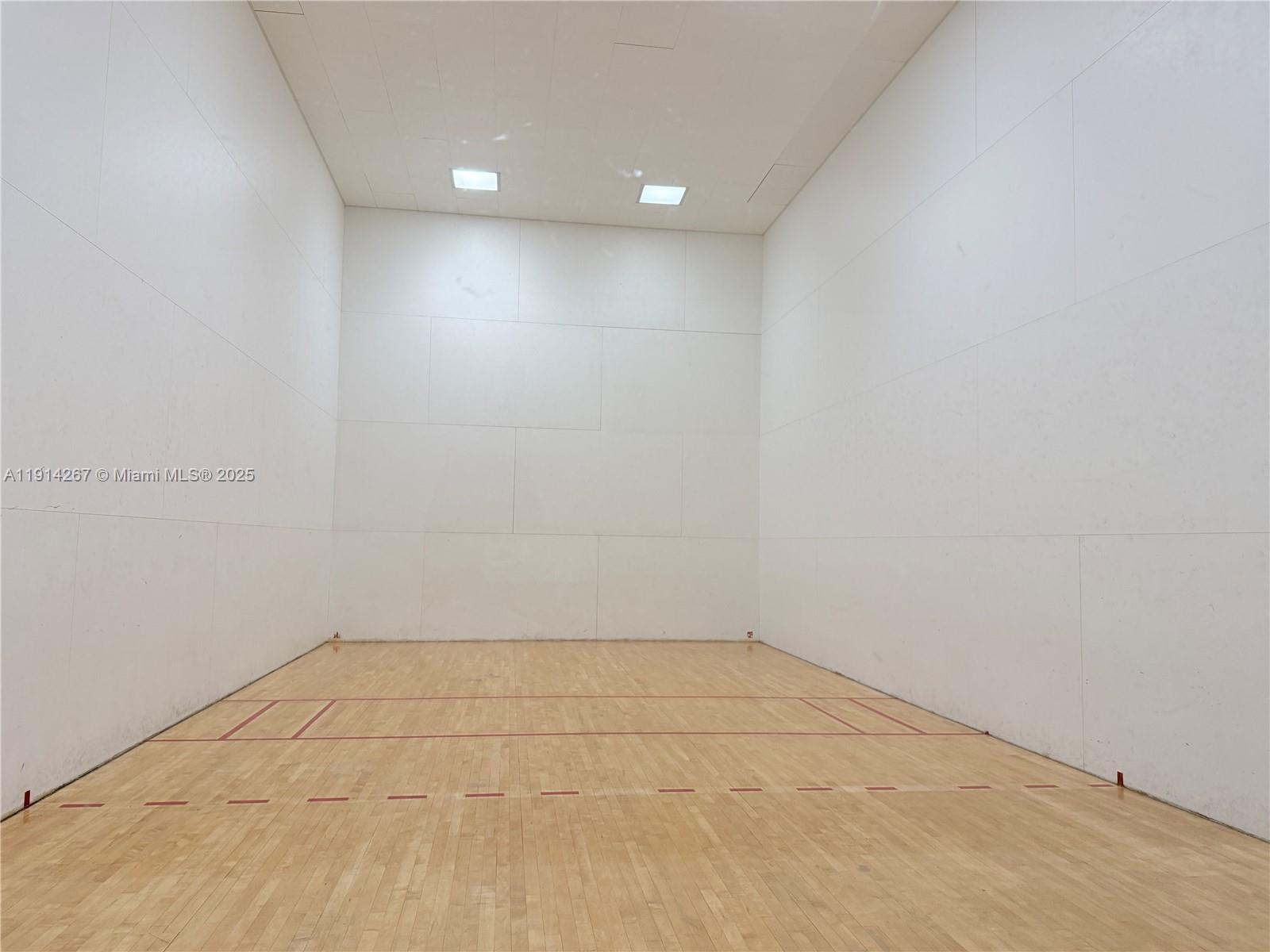 GARDENS AT BONAVENTURE 14 - Residential Lease