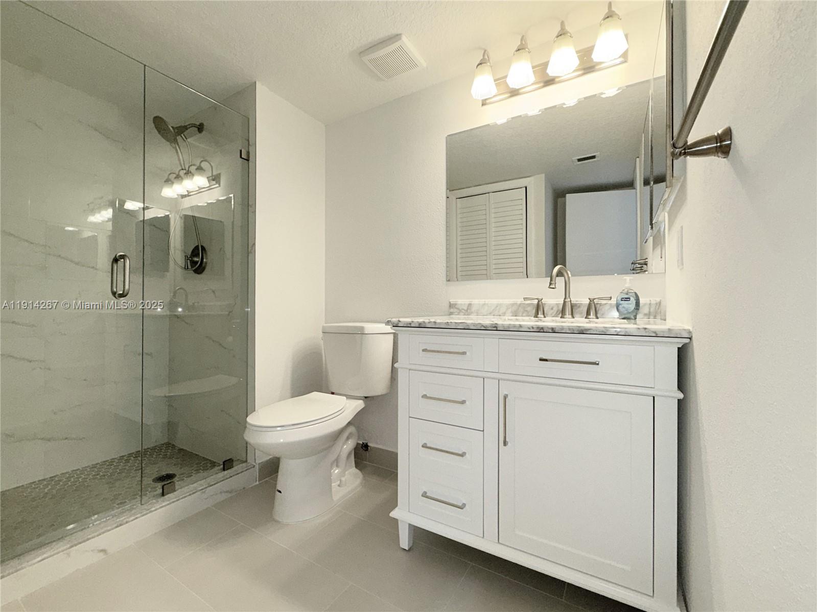 GARDENS AT BONAVENTURE 14 - Residential Lease