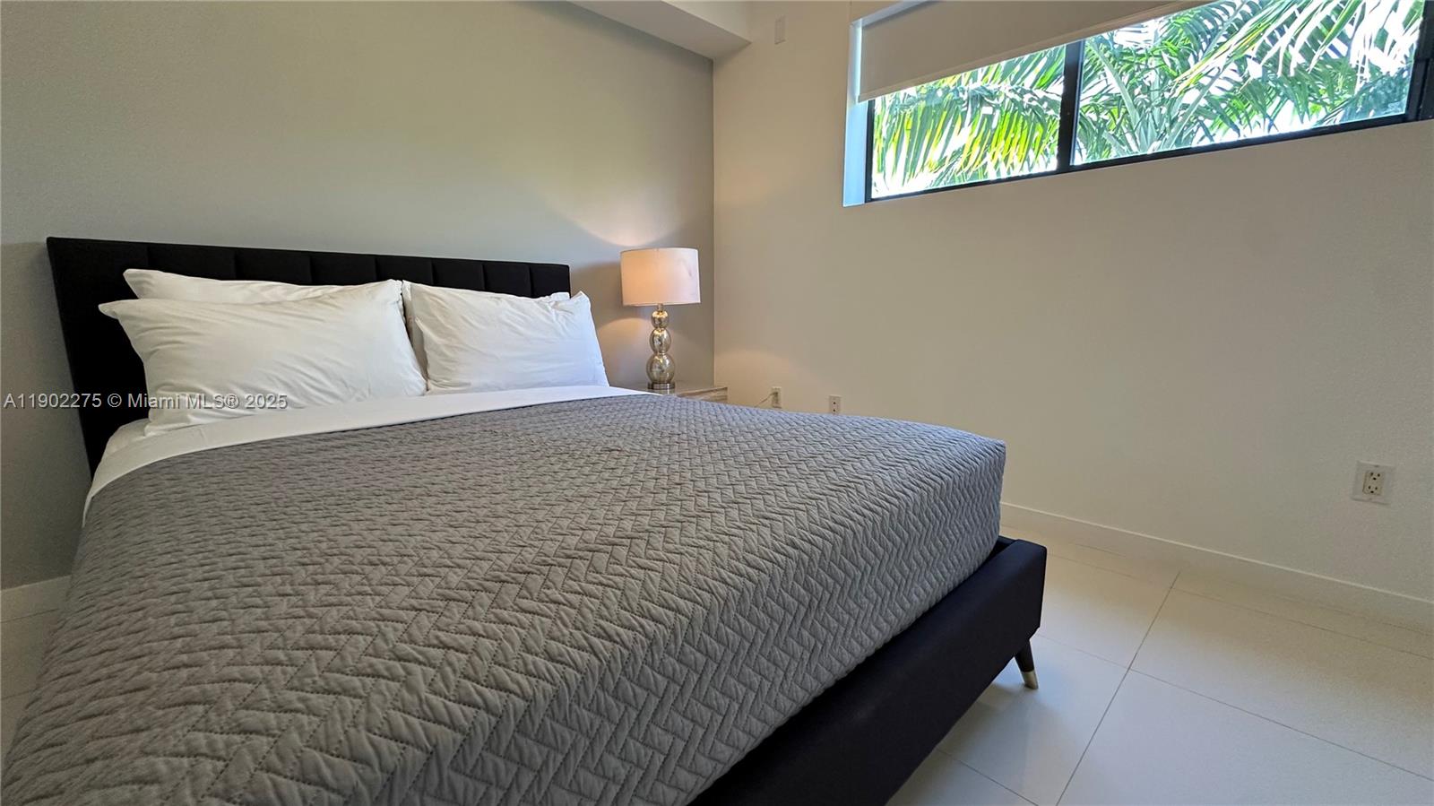 BAY BREEZE RESIDENCES CON - Residential