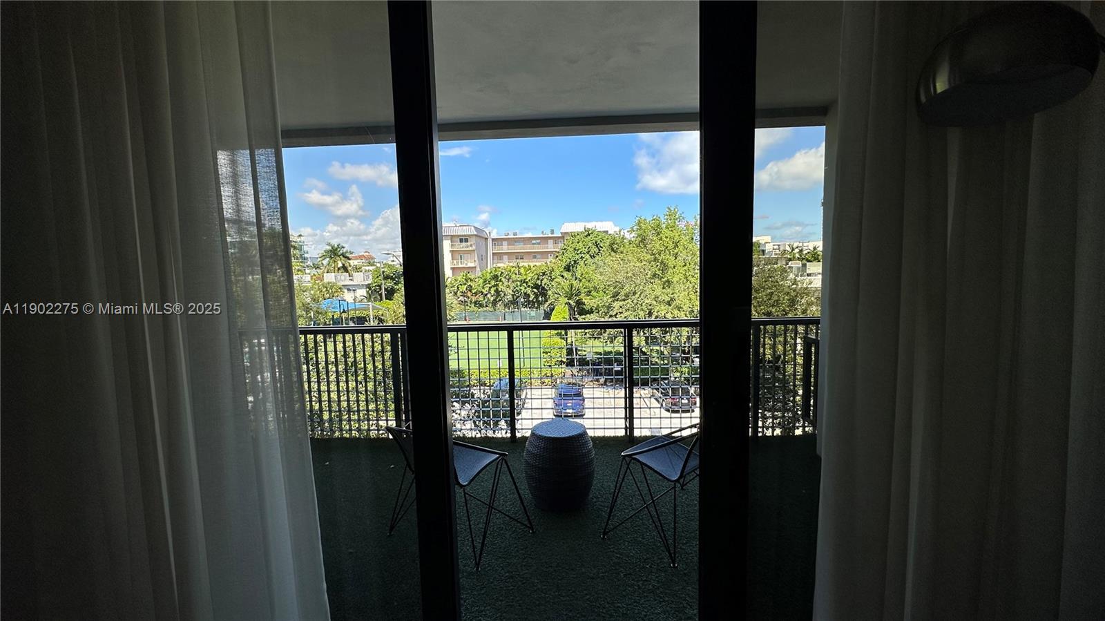 BAY BREEZE RESIDENCES CON - Residential