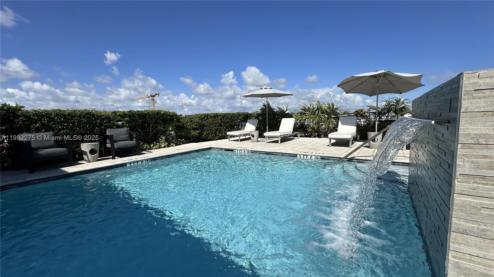 BAY BREEZE RESIDENCES CON - Residential