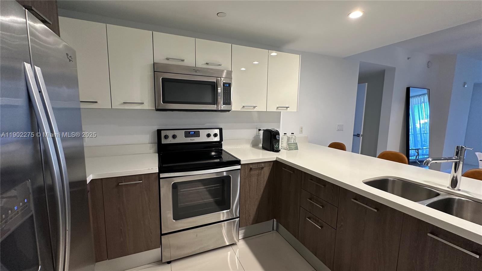BAY BREEZE RESIDENCES CON - Residential