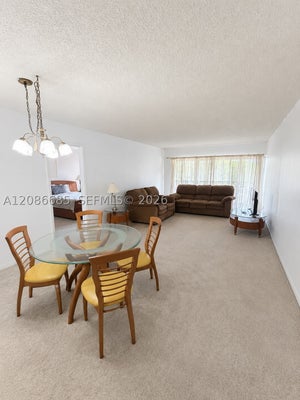 240 LAKEVIEW DR APT 212, WESTON, FL 33326 - Image b5ebeb64dab8d7a9146bbbcb738e4f94/840690346