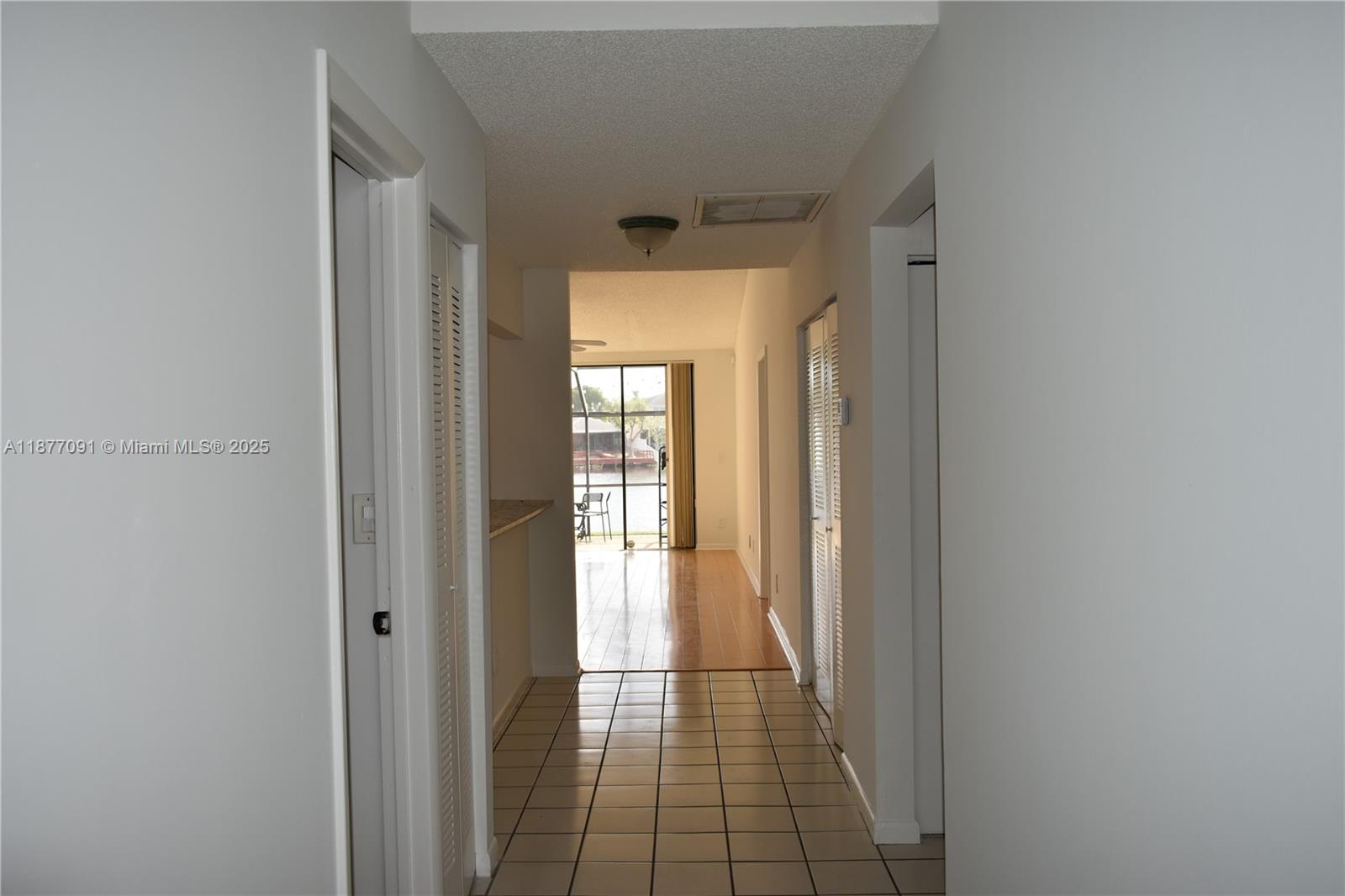 PEMBROKE LAKES SECTION SE - Residential Lease