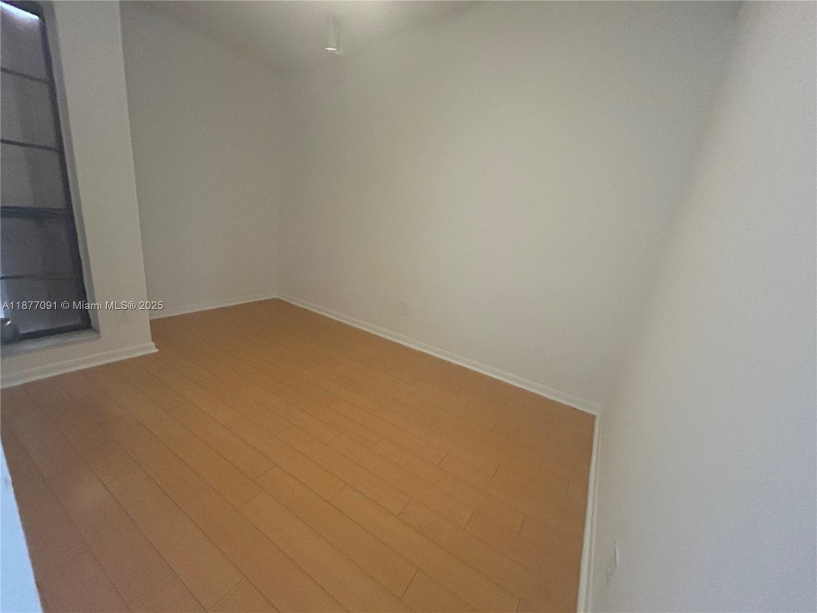 PEMBROKE LAKES SECTION SE - Residential Lease