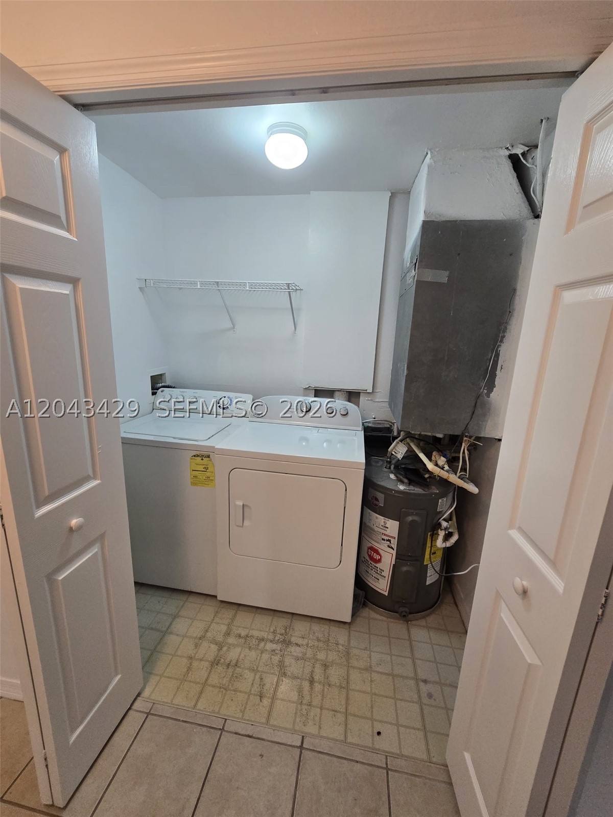 6413 Astor Village Ave 206