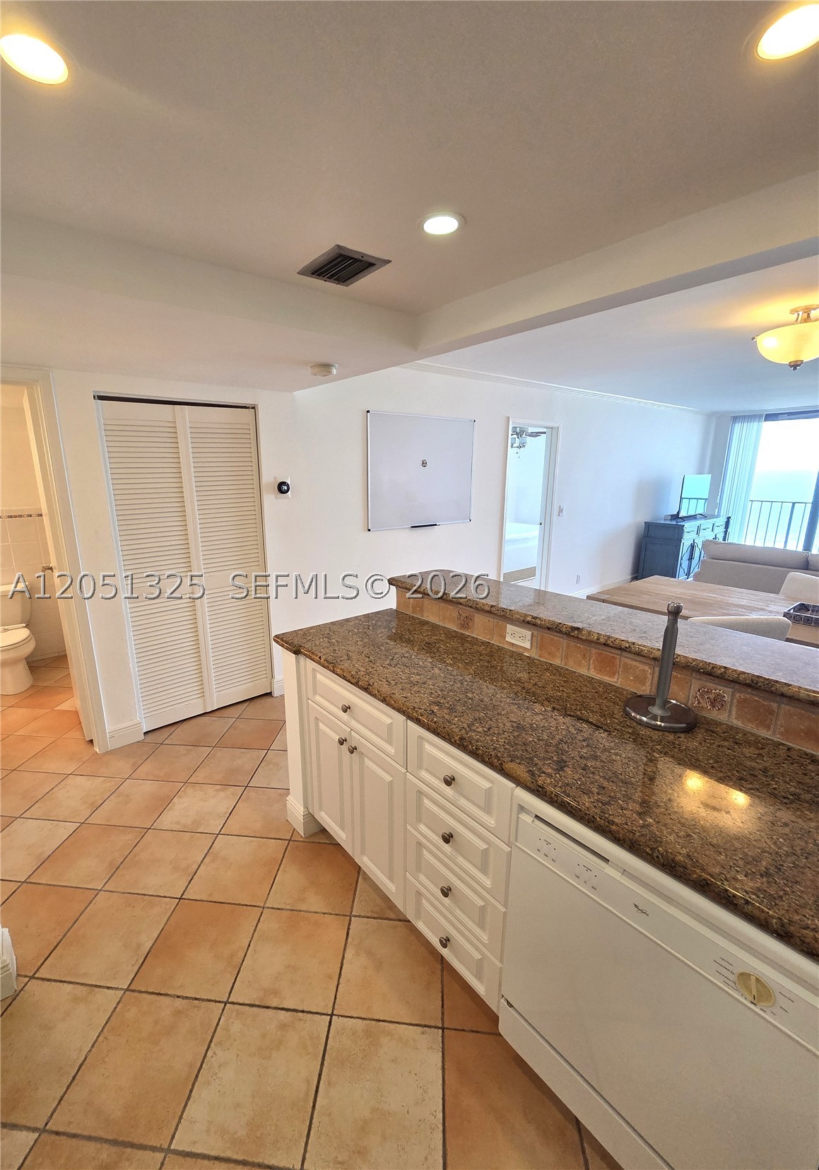2625 Collins Ave 1506