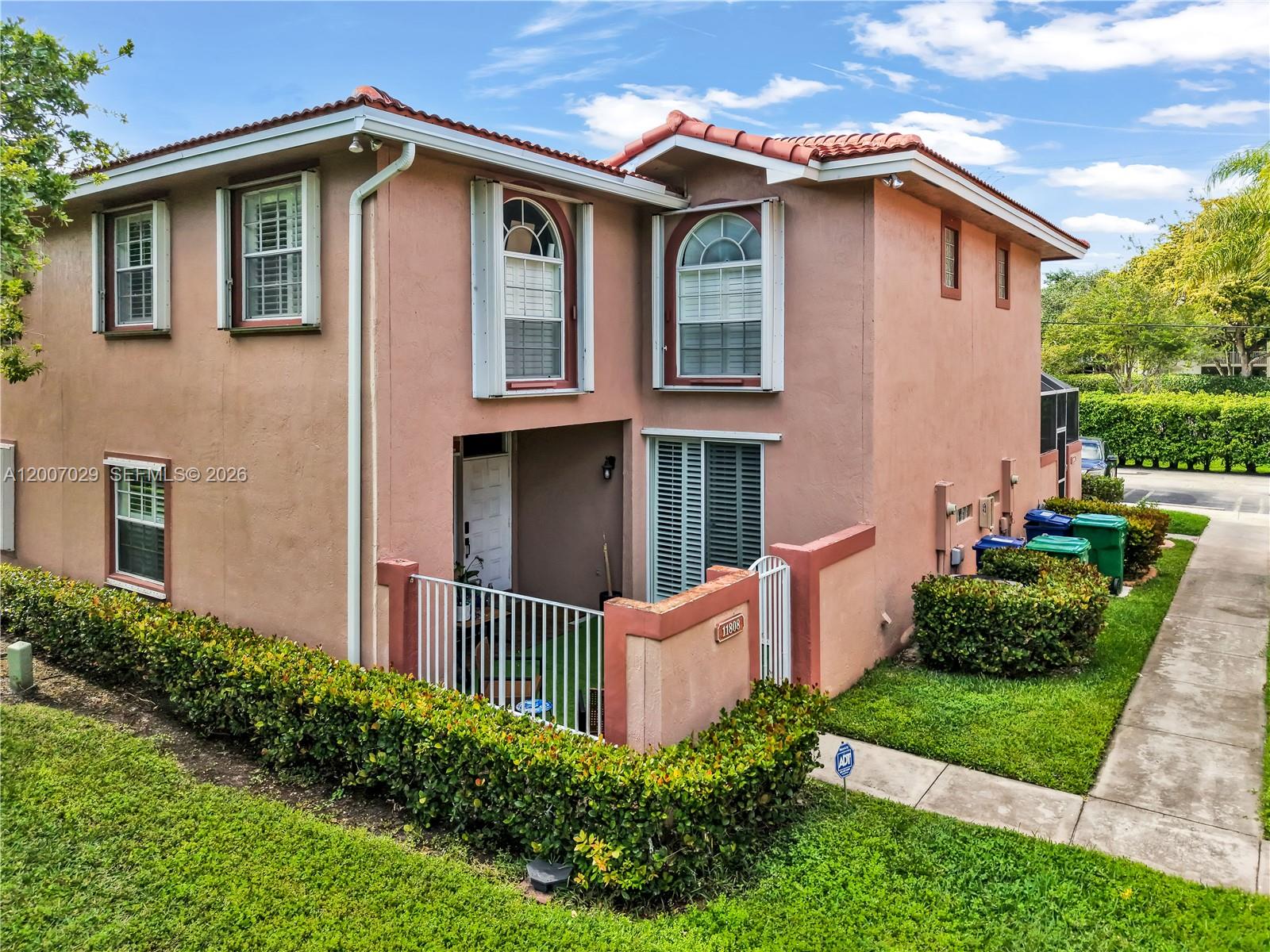 11808 Royal Palm Blvd