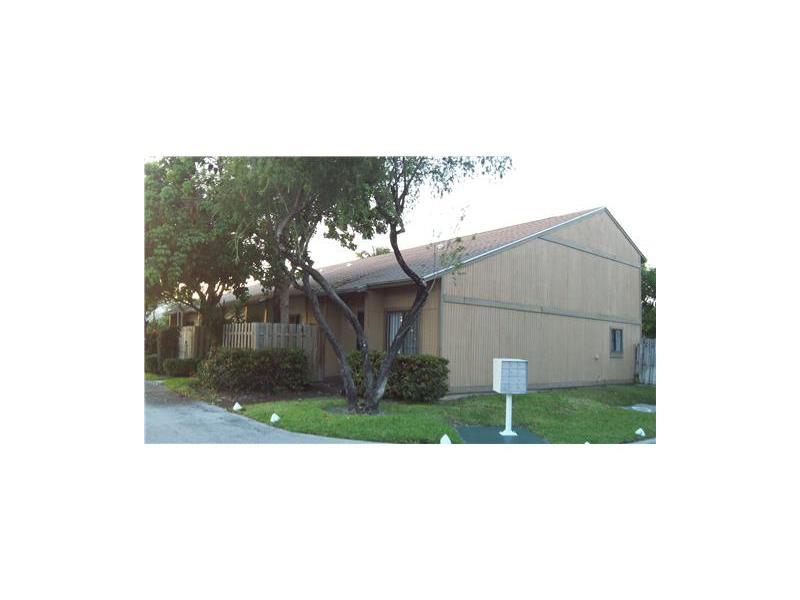 A to Z remodeled unit . New appliances . Corner Townhome in a very quite community. Nice backyard for grill . Easy to sho.