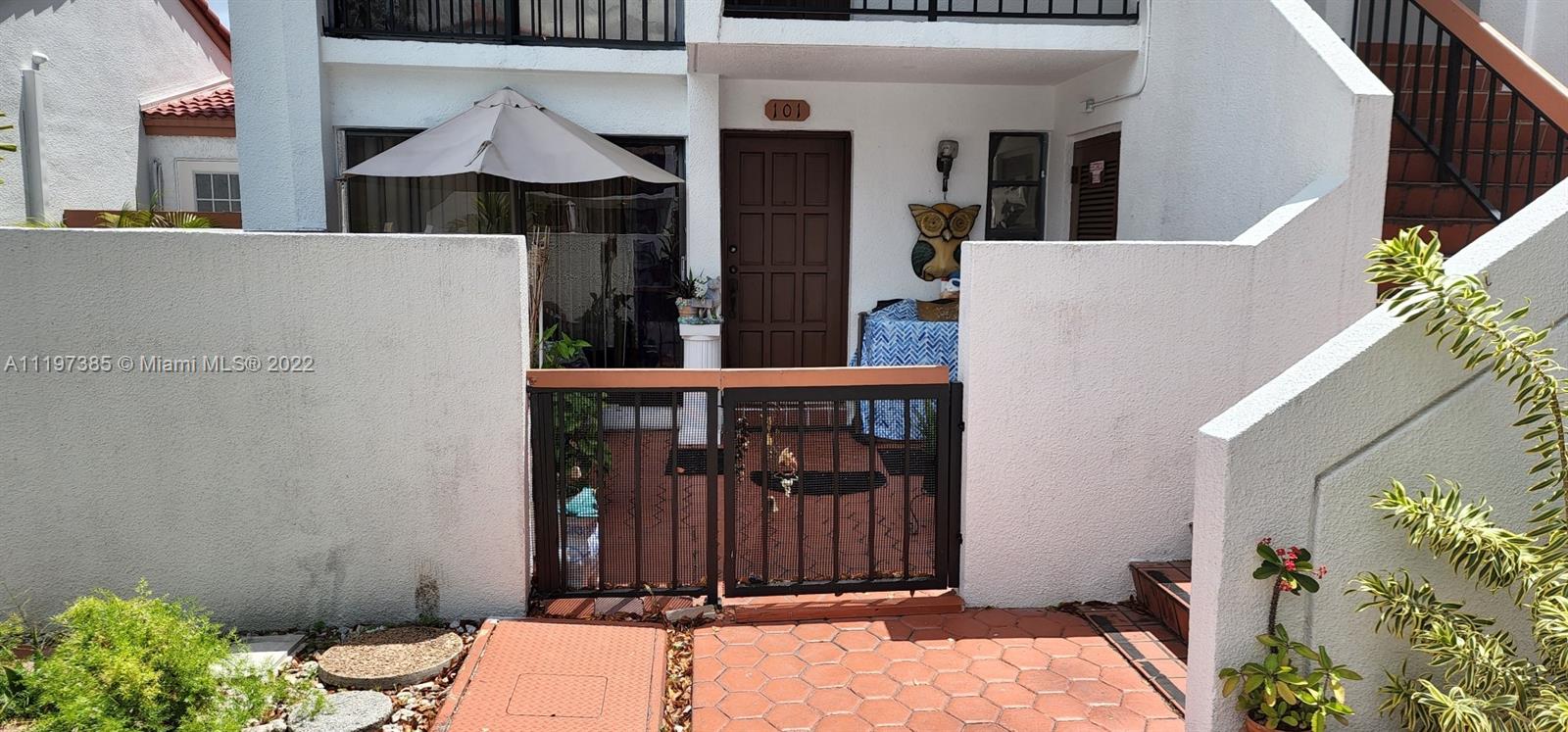 HIGHLANDS AT KENDALL LKS - Residential