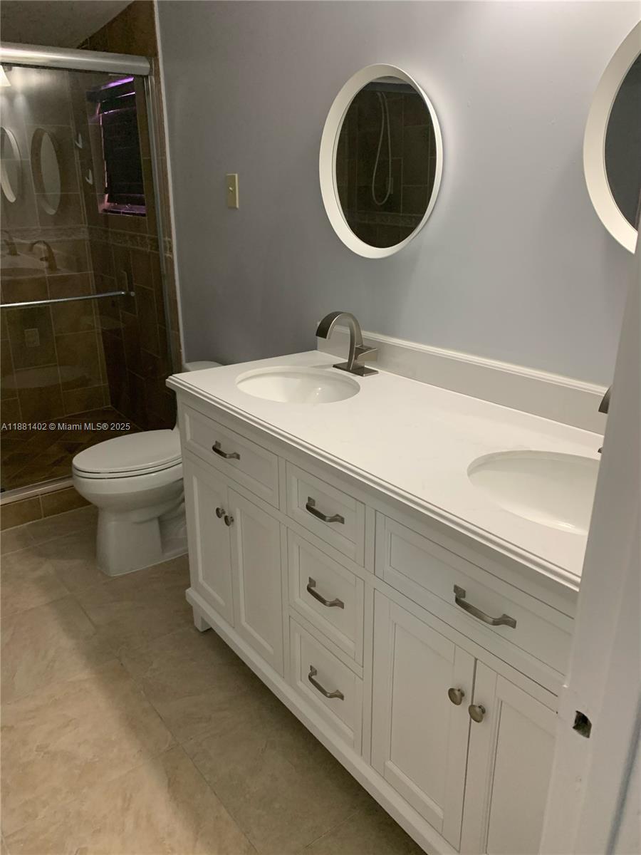 DAVIE HEIGHTS - Residential Lease