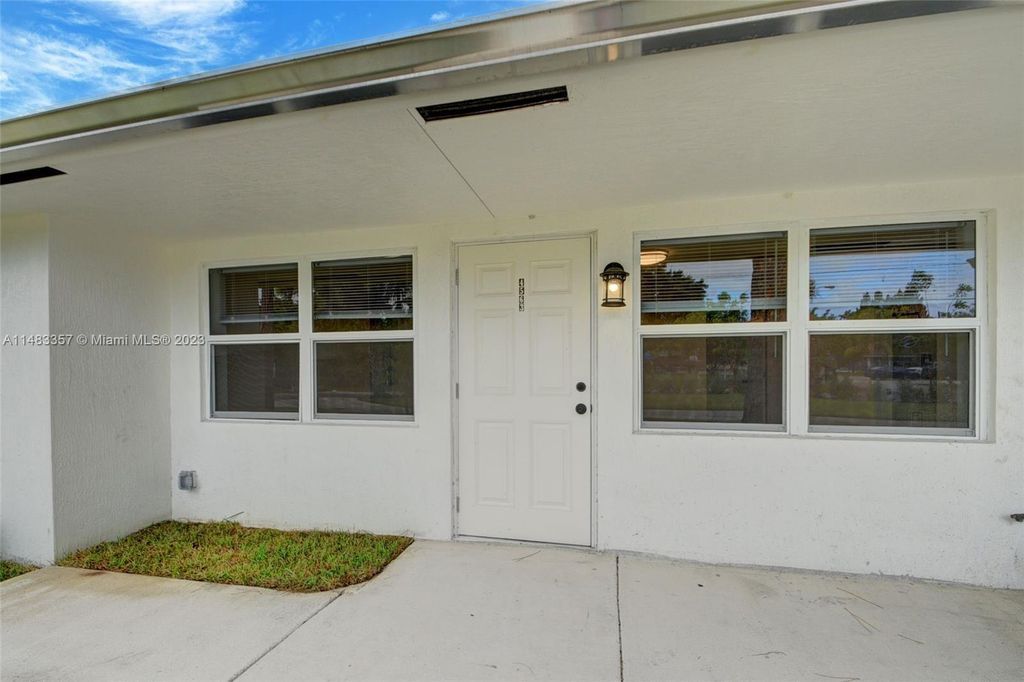 Photo of 4563 Gulfstream Rd #4563, Lake Worth, FL 33461 (MLS # A11483357)