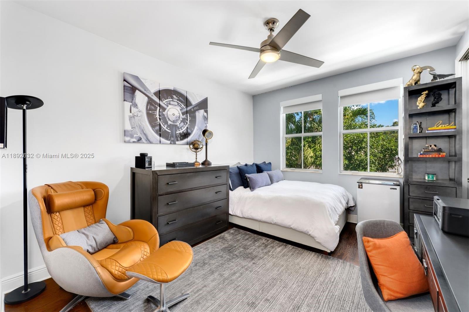 SUNSET LAKE - Residential Lease