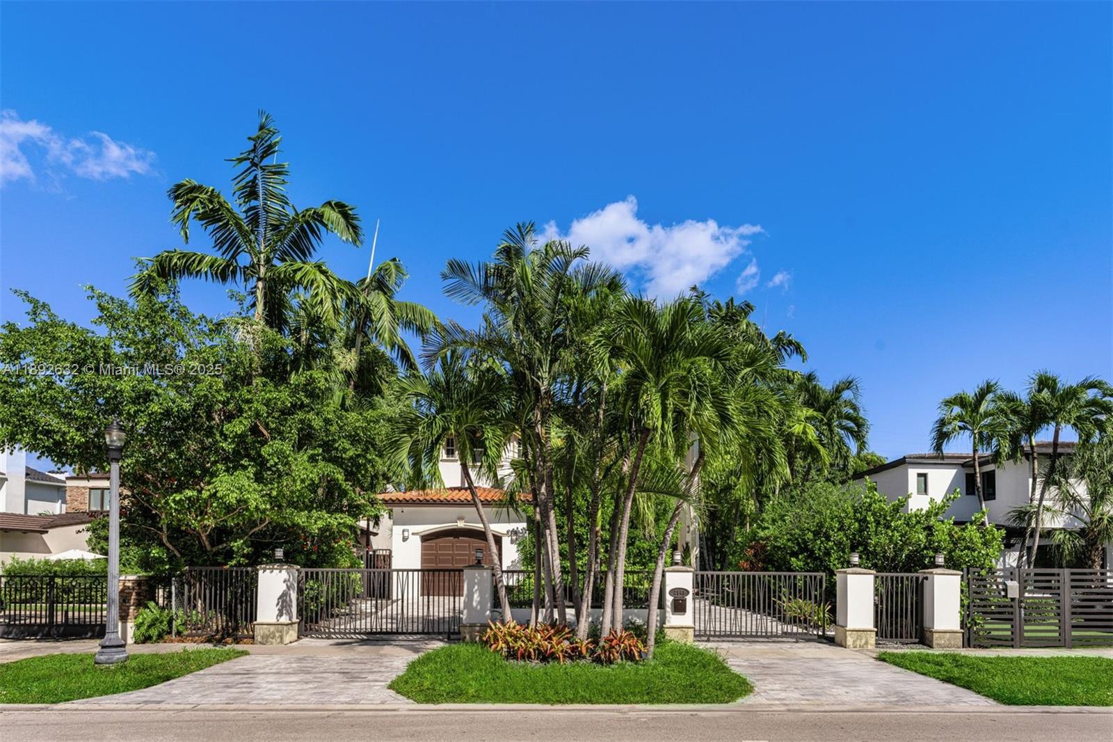 SUNSET LAKE - Residential Lease