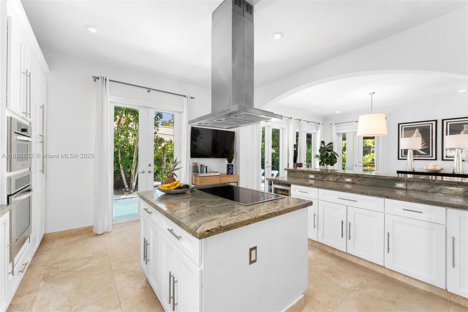 SUNSET LAKE - Residential Lease