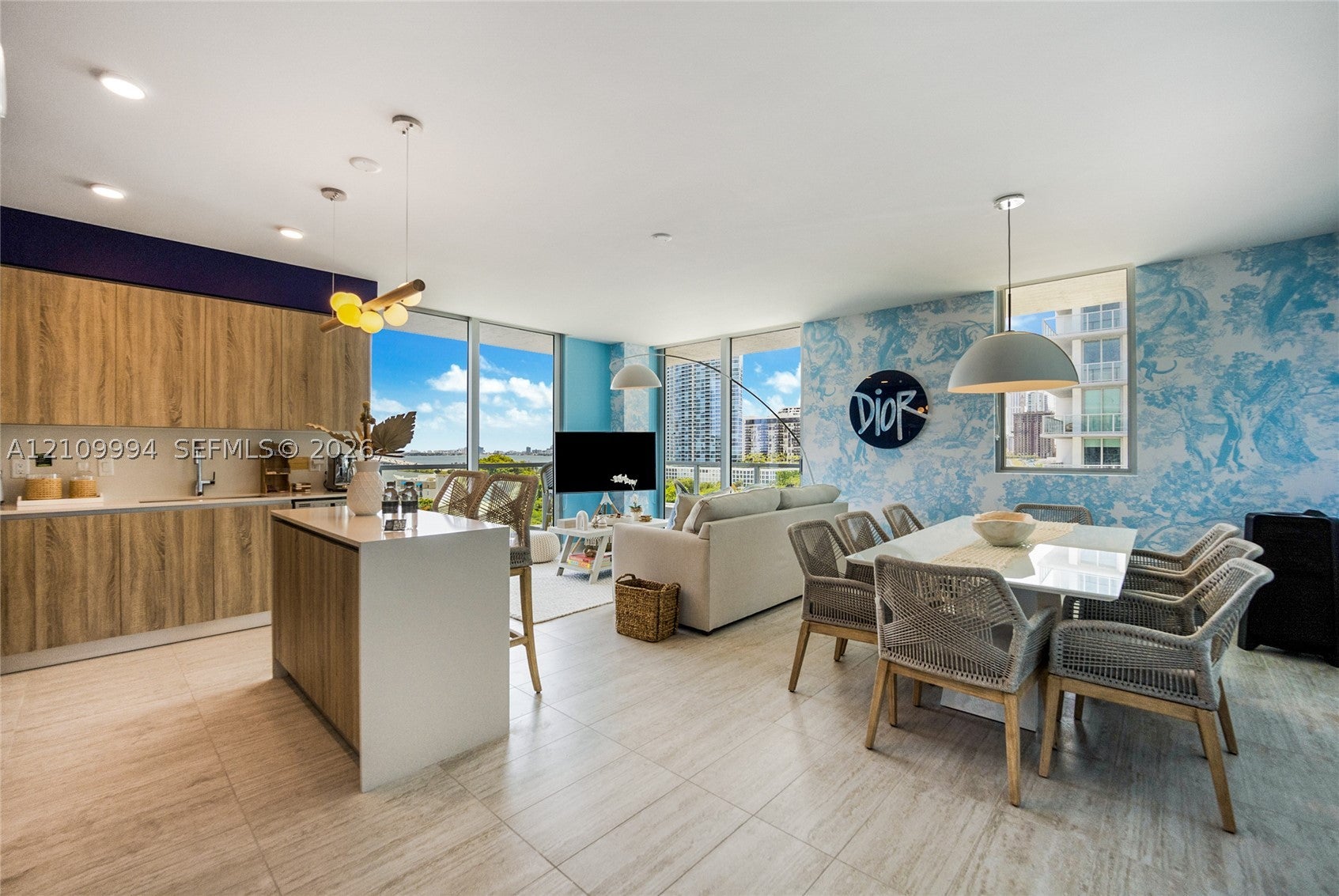 3900 Biscayne Blvd N-817