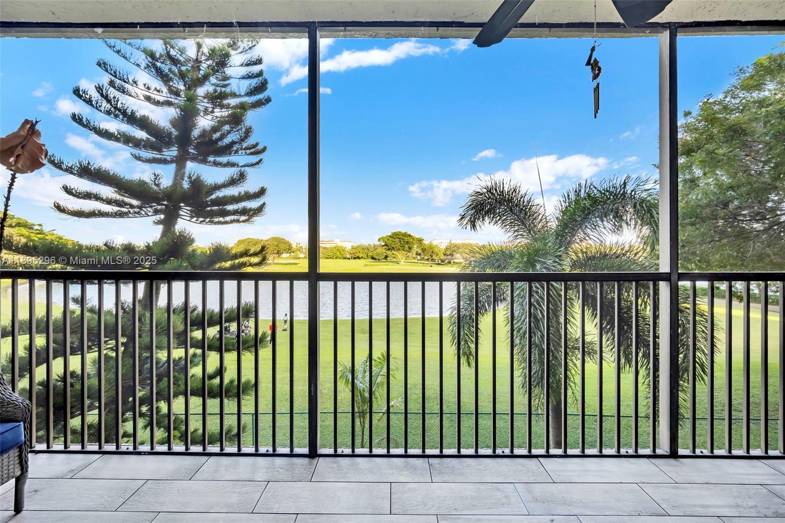 ROLLING HILLS GOLF AND - Residential