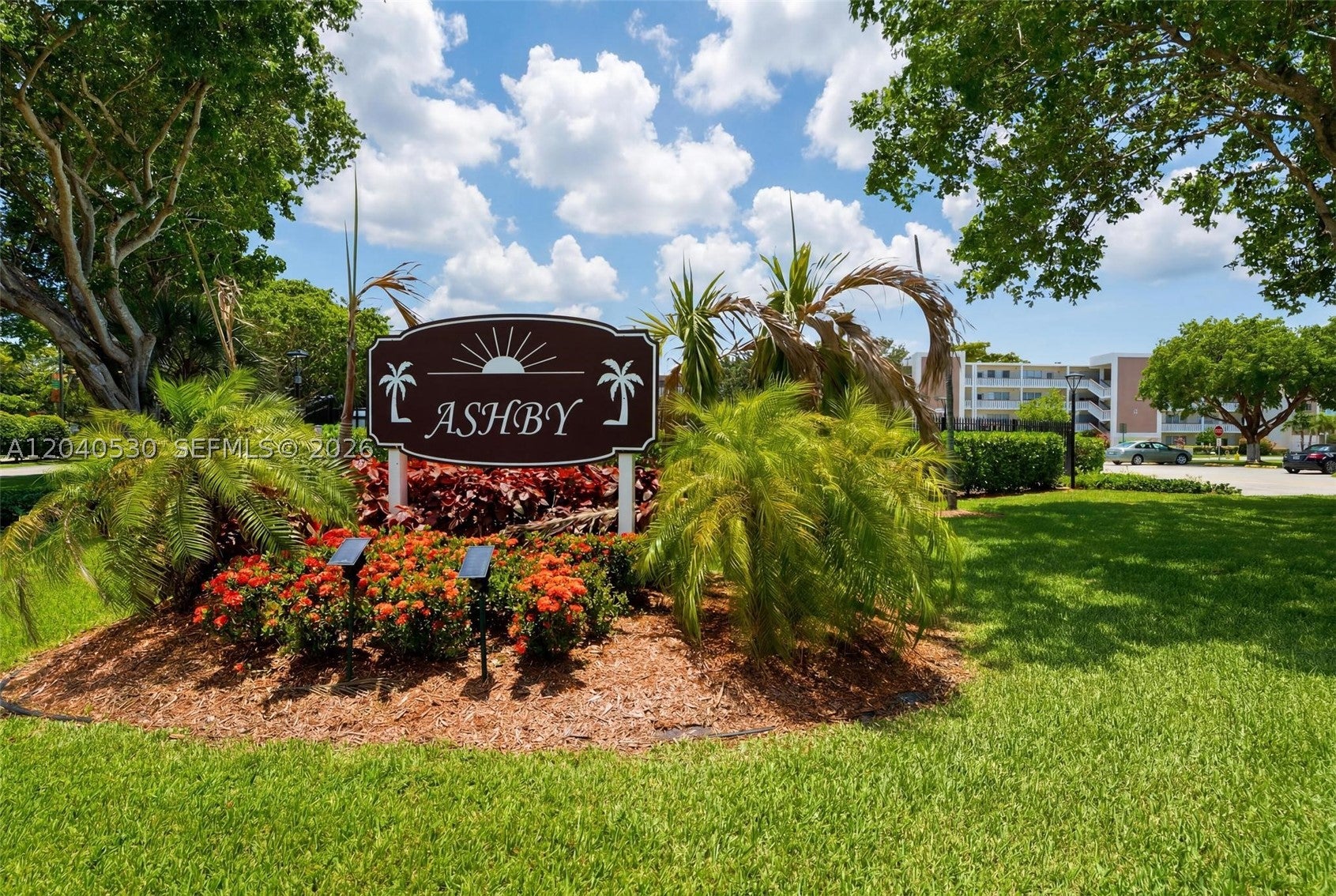 4001 Ashby C #4001
