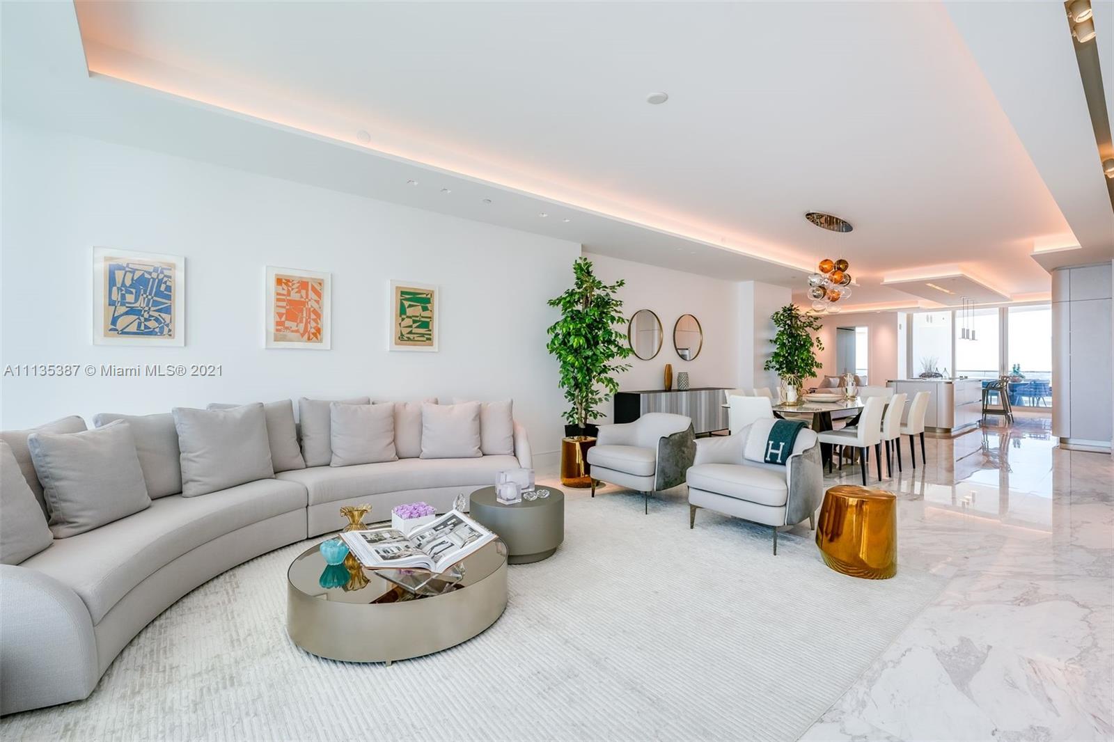 JADE SIGNATURE CONDO - Residential