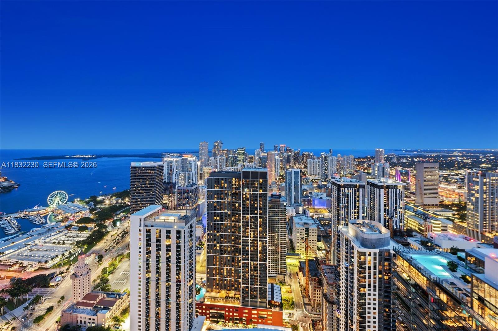 PARAMOUNT MIAMI WORLDCENT - Residential