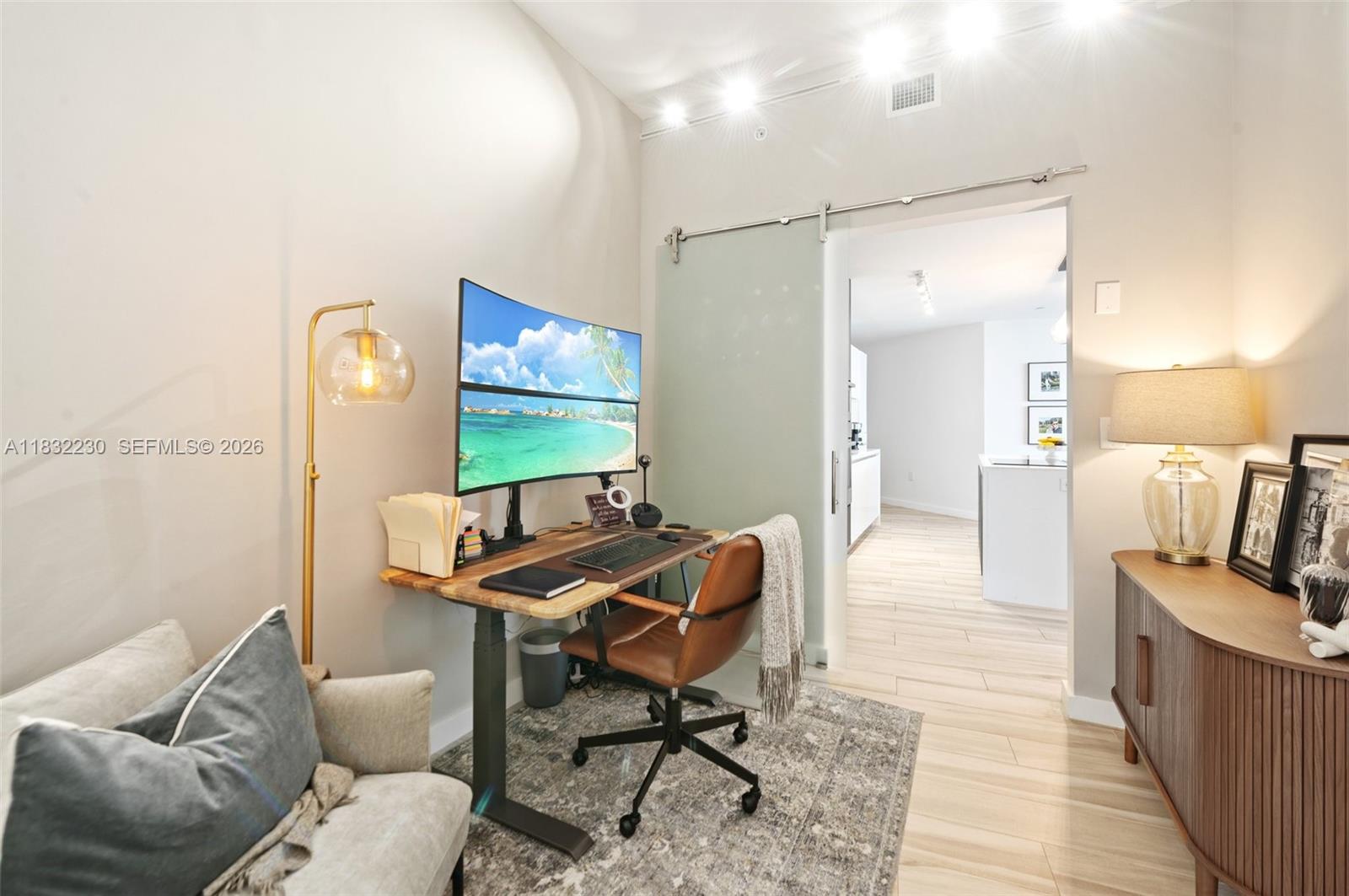 PARAMOUNT MIAMI WORLDCENT - Residential