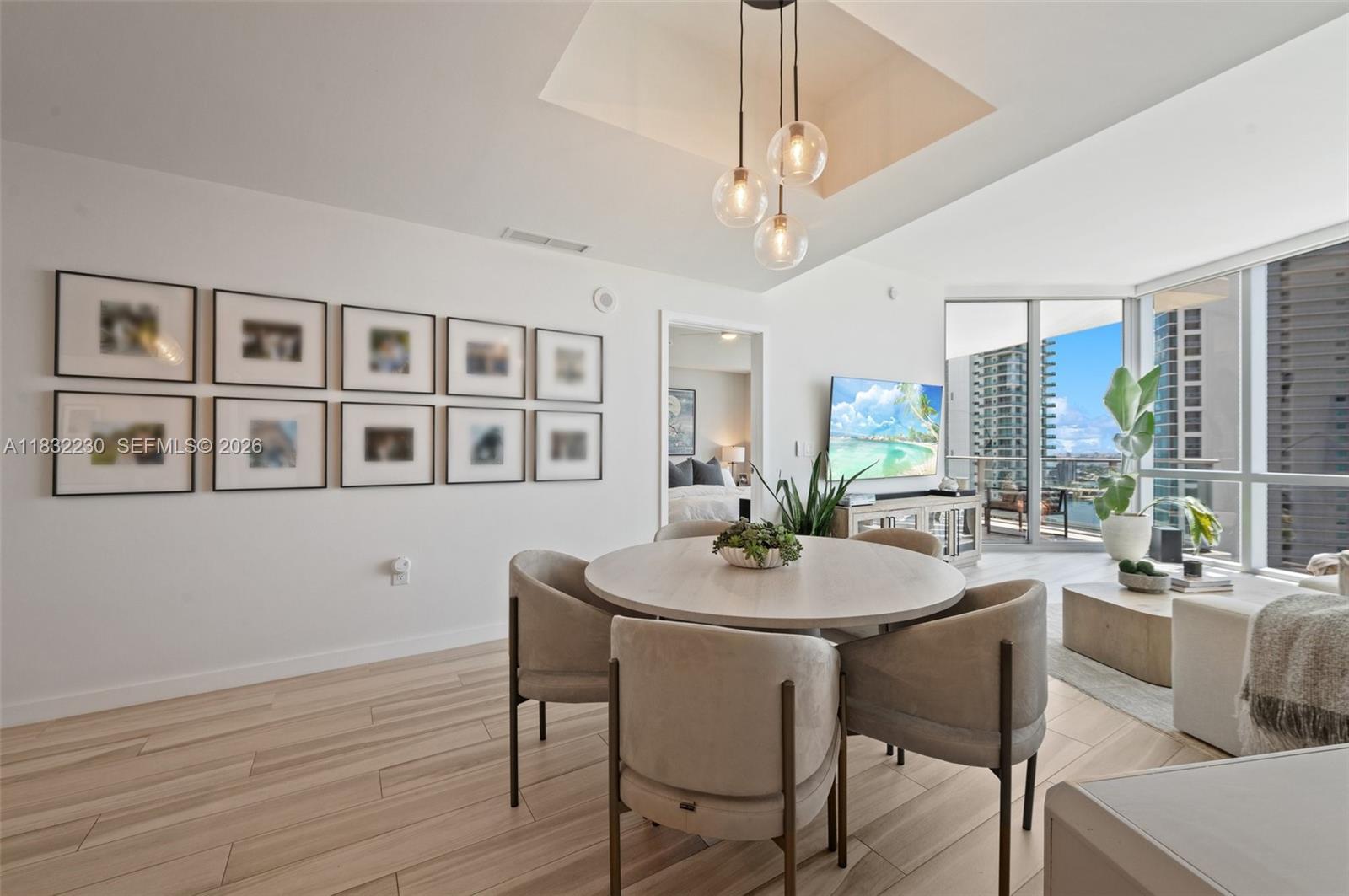 PARAMOUNT MIAMI WORLDCENT - Residential