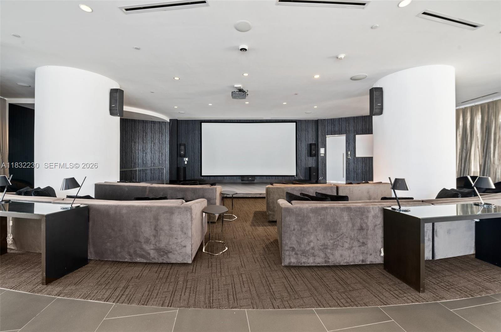 PARAMOUNT MIAMI WORLDCENT - Residential