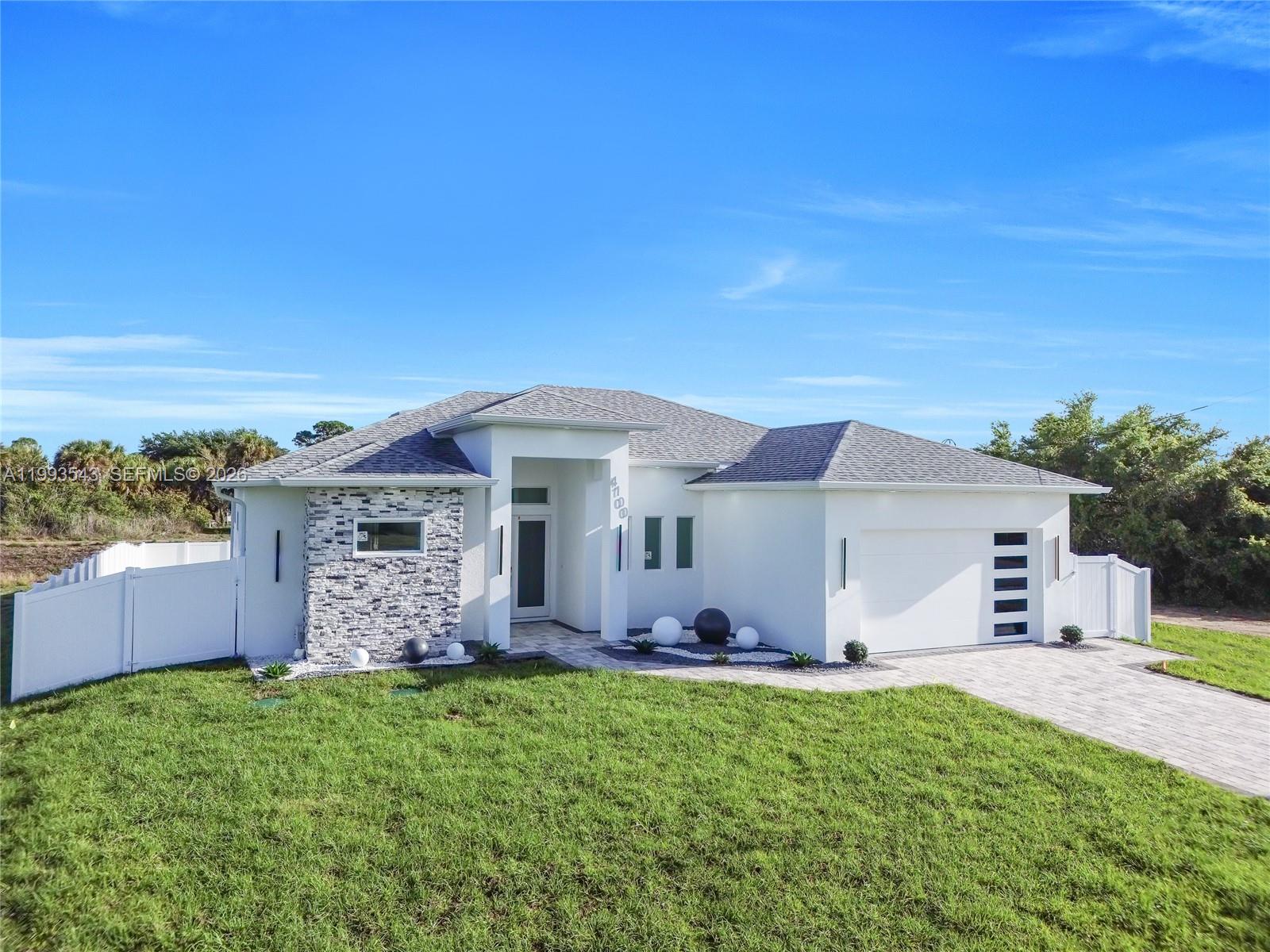 LEHIGH ACRES - Residential