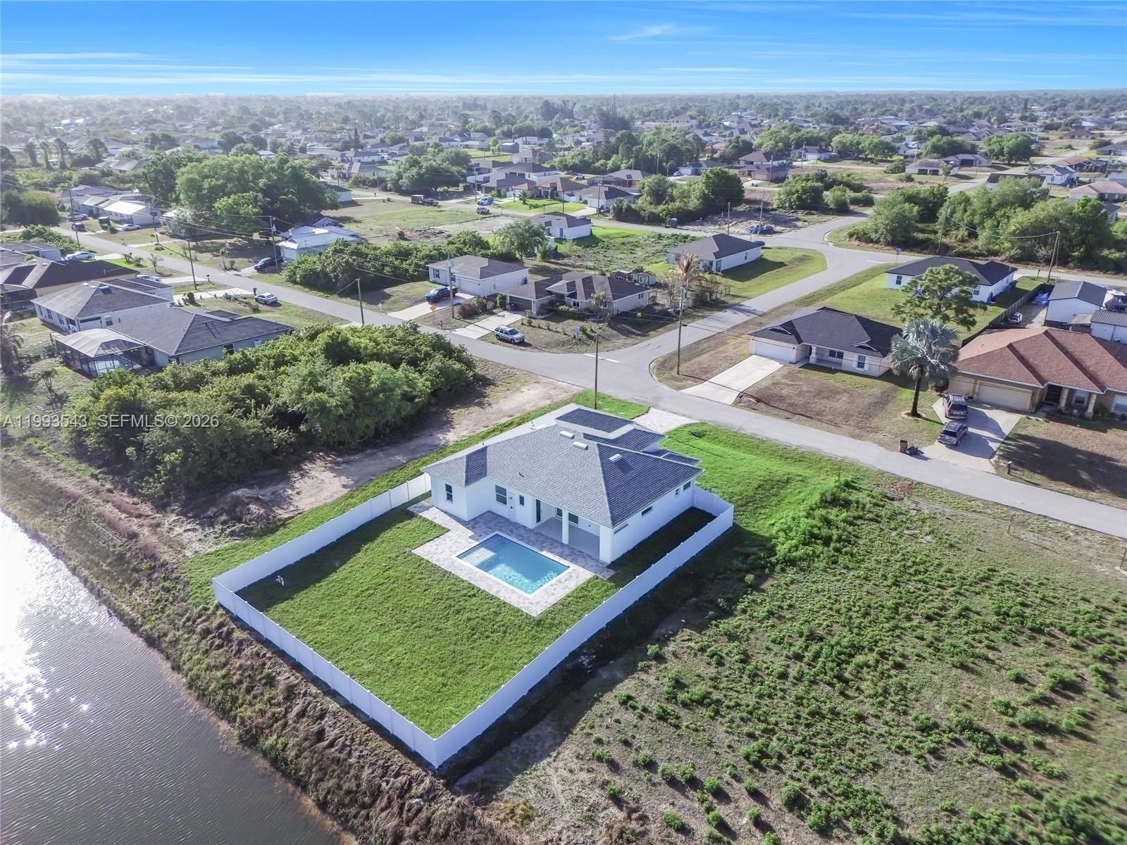 LEHIGH ACRES - Residential