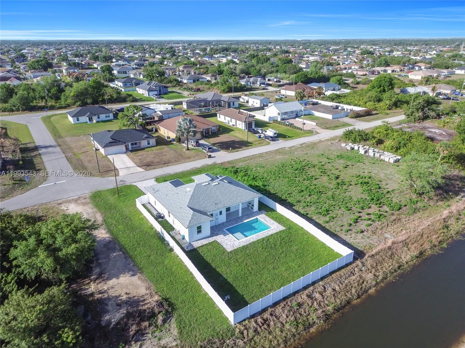 LEHIGH ACRES - Residential