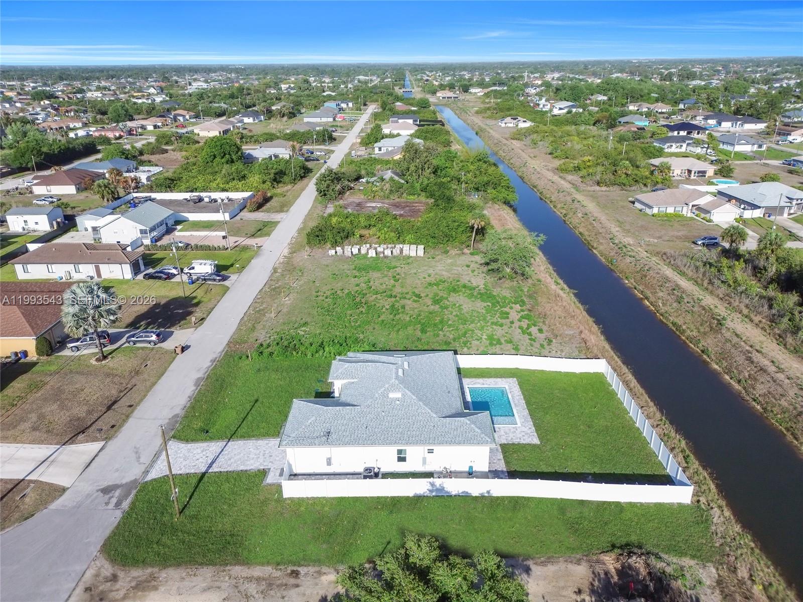 LEHIGH ACRES - Residential