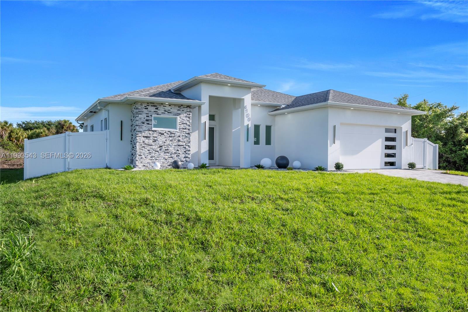LEHIGH ACRES - Residential
