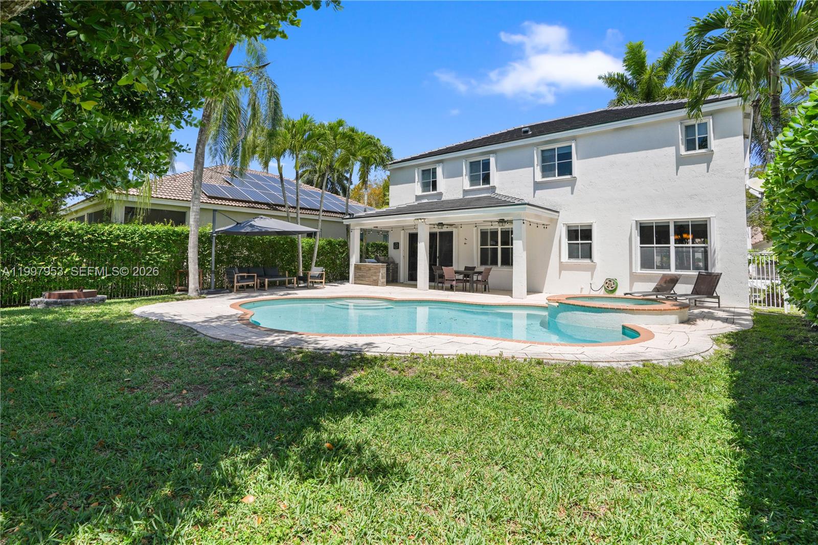 SECTOR 2-PARCELS 9 & 10 - Residential