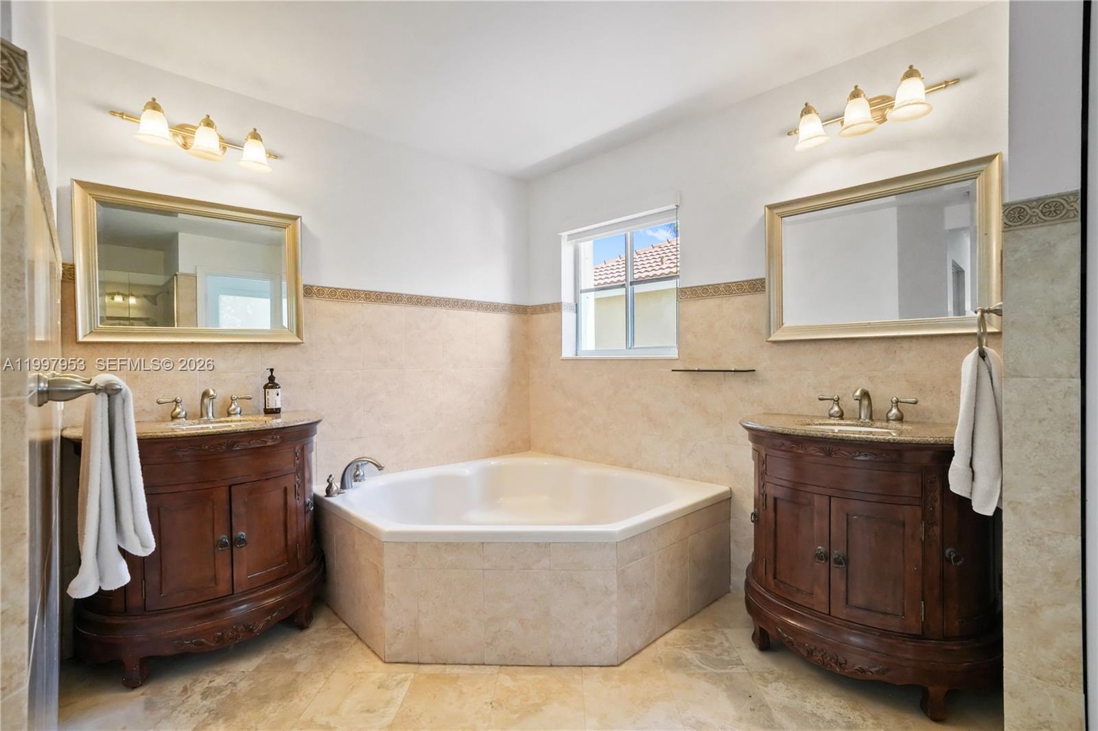 SECTOR 2-PARCELS 9 & 10 - Residential