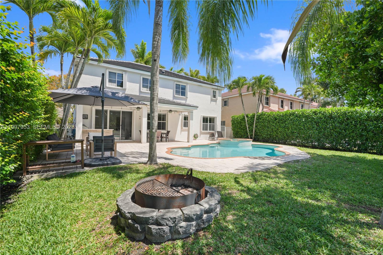 SECTOR 2-PARCELS 9 & 10 - Residential