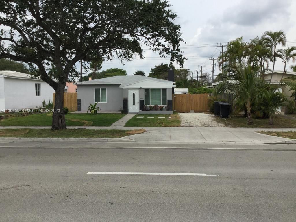 Photo of 1843 4th Ave #0, Fort Lauderdale, FL 33315 (MLS # A11363554)