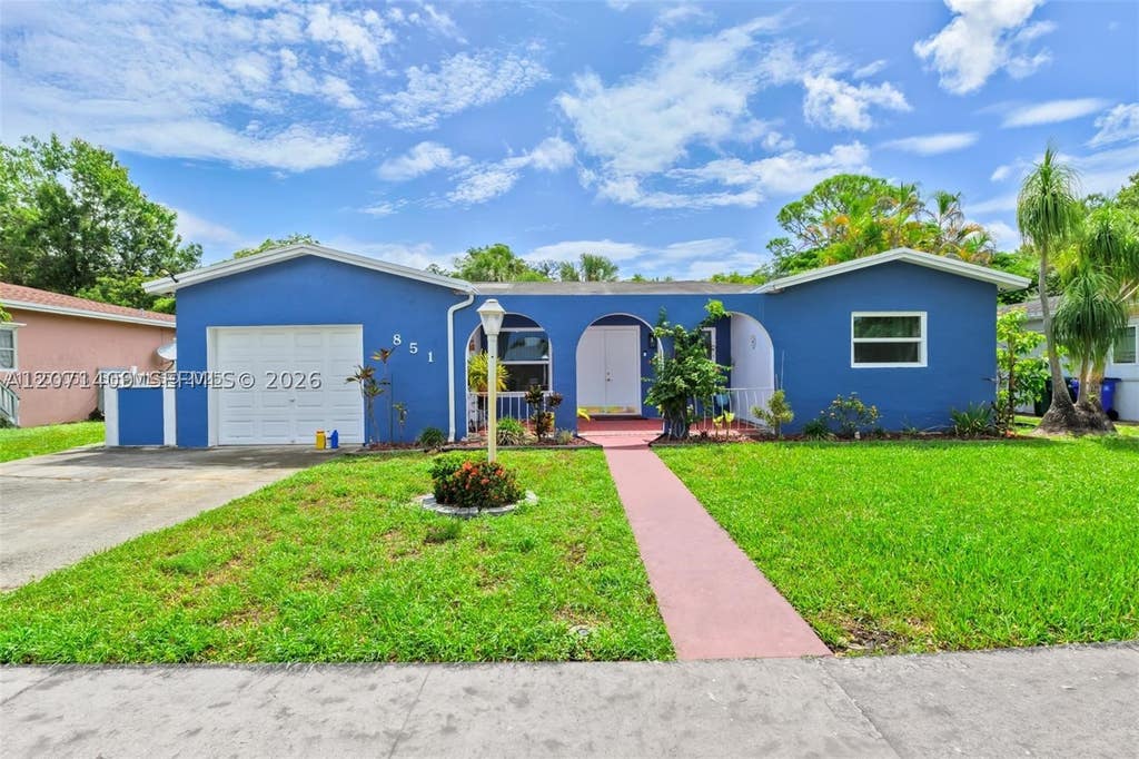 Photo of 851 SW 49th Ter #3, Margate, FL 33068 (MLS # A12071409)