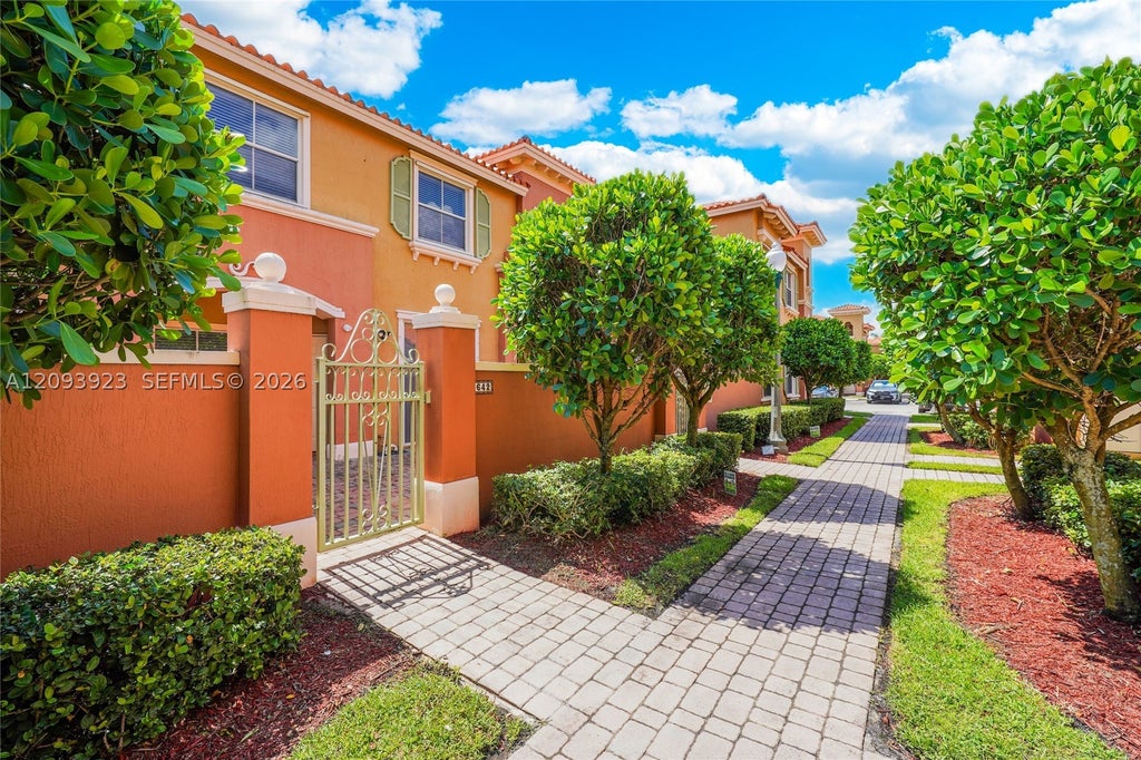 Photo of 642 SW 106th Ave #1514, Pembroke Pines, FL 33025 (MLS # A12093923)