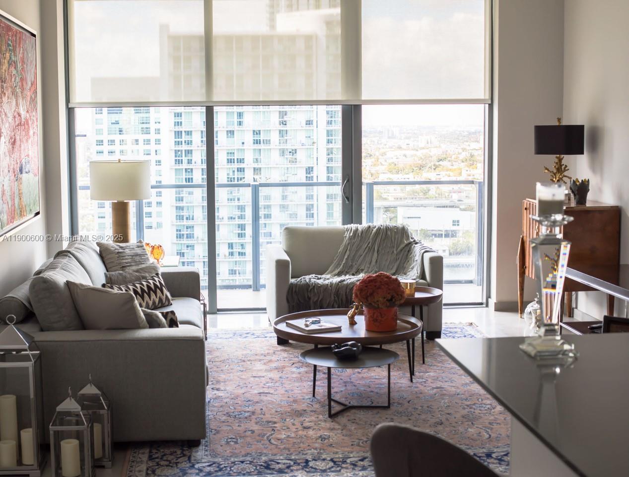 REACH CONDO - Residential Lease