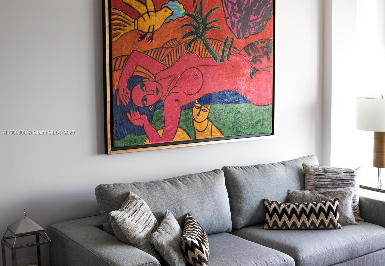 REACH CONDO - Residential Lease