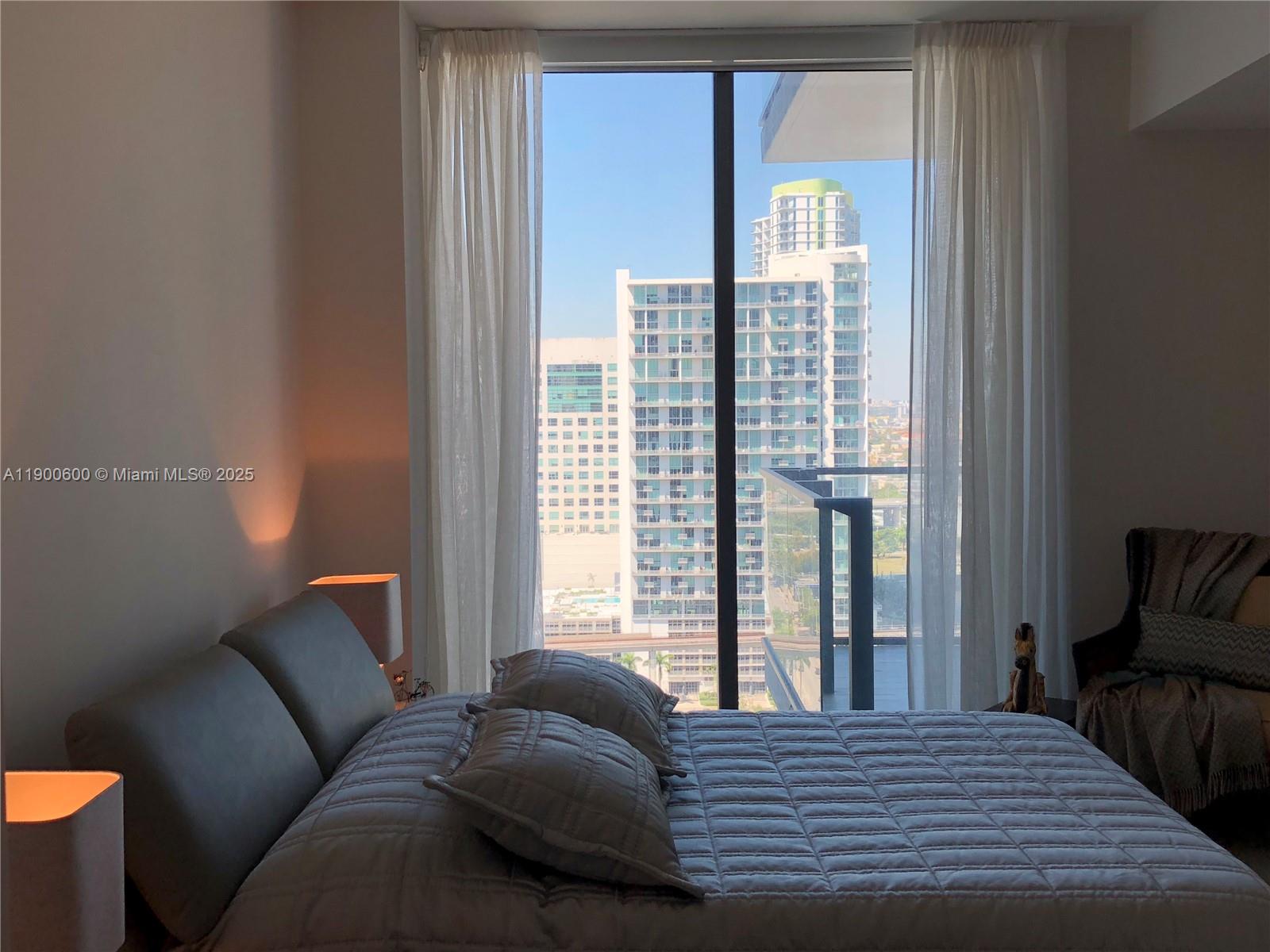 REACH CONDO - Residential Lease