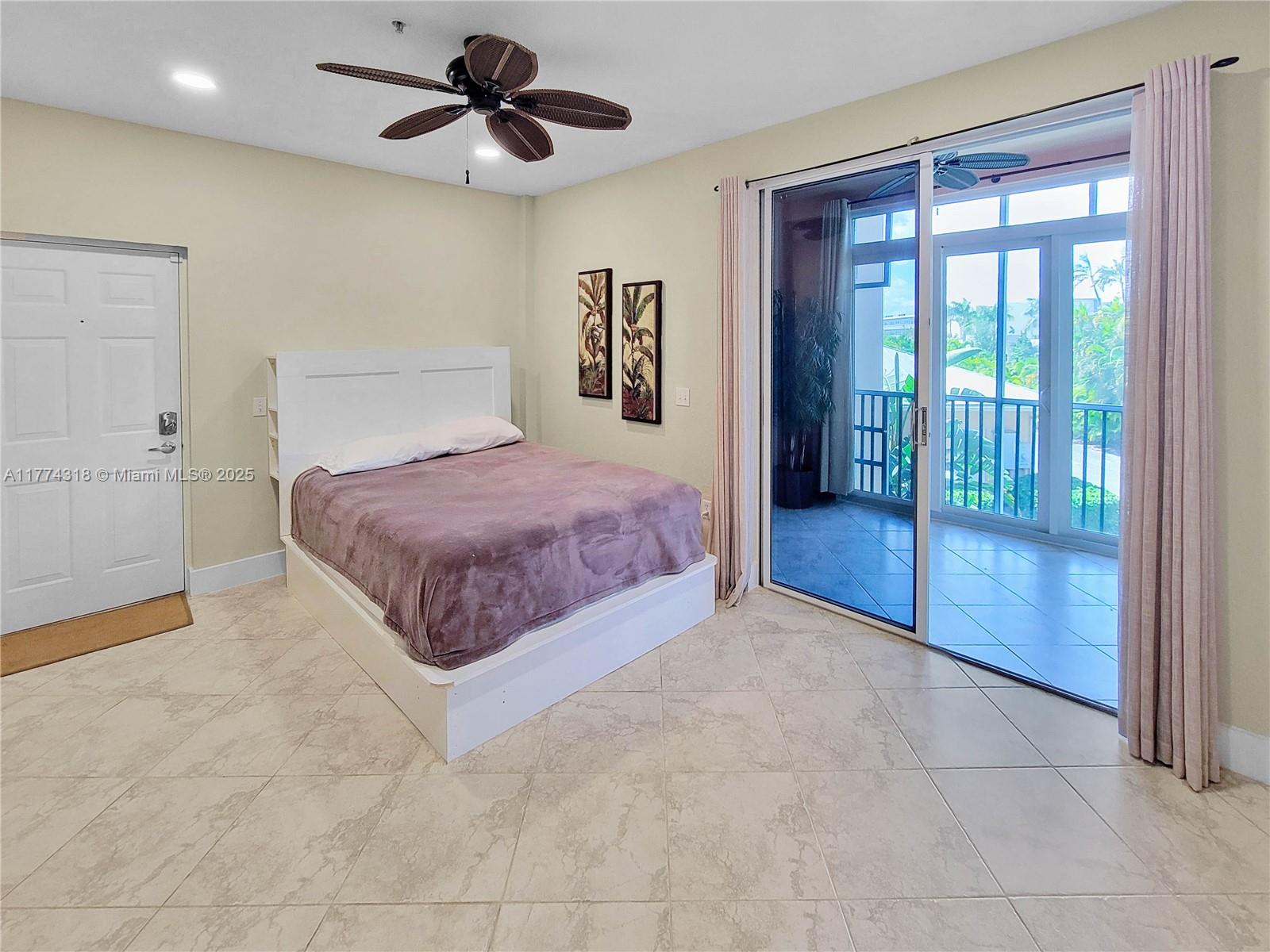 SEA OAKS CONDO - Residential