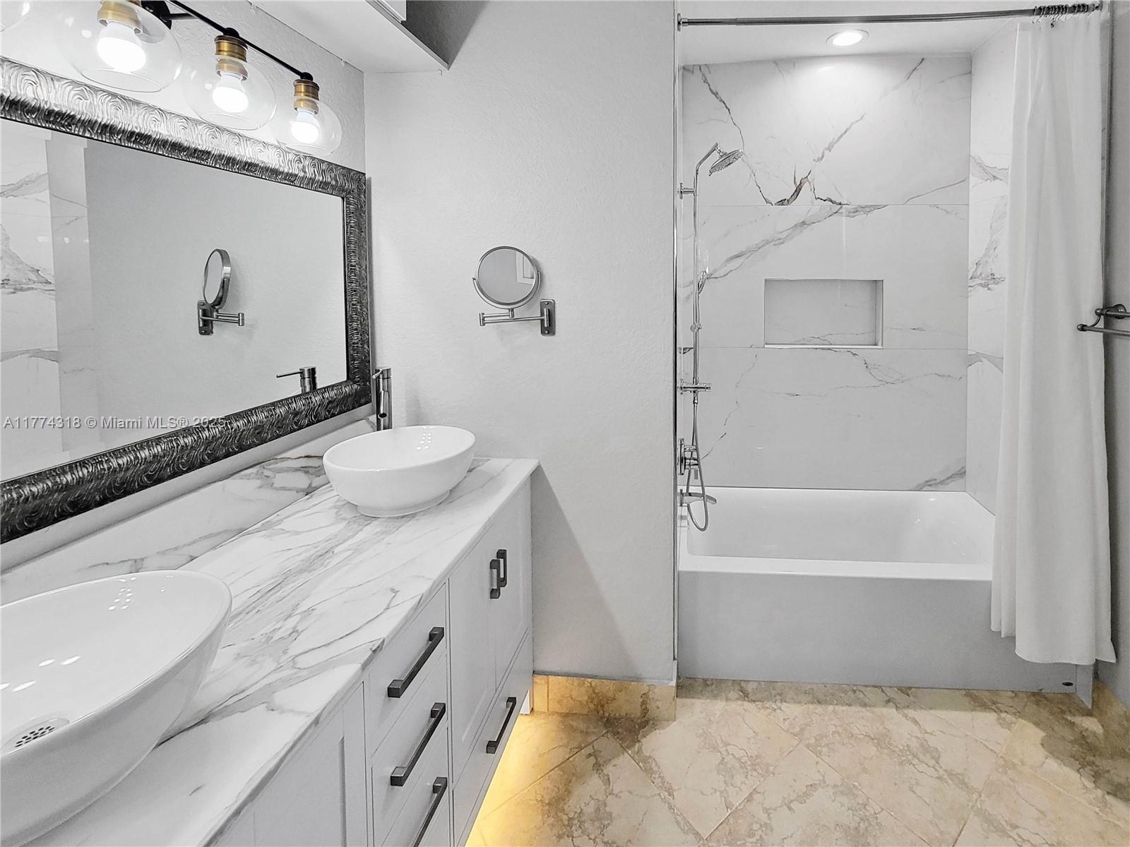 SEA OAKS CONDO - Residential