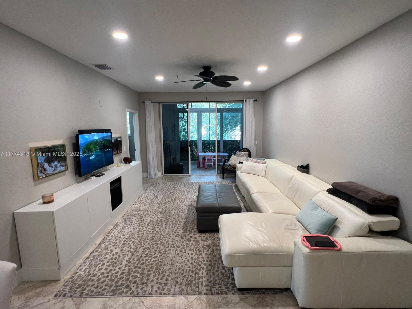 SEA OAKS CONDO - Residential